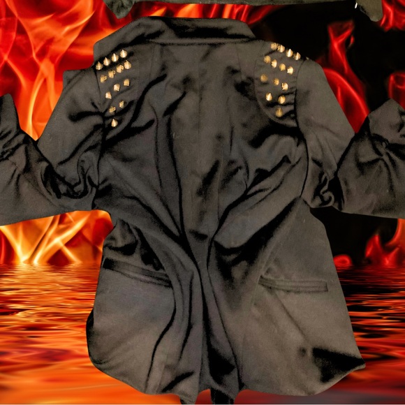 Gold spiked/studded black blazer - Picture 2 of 3